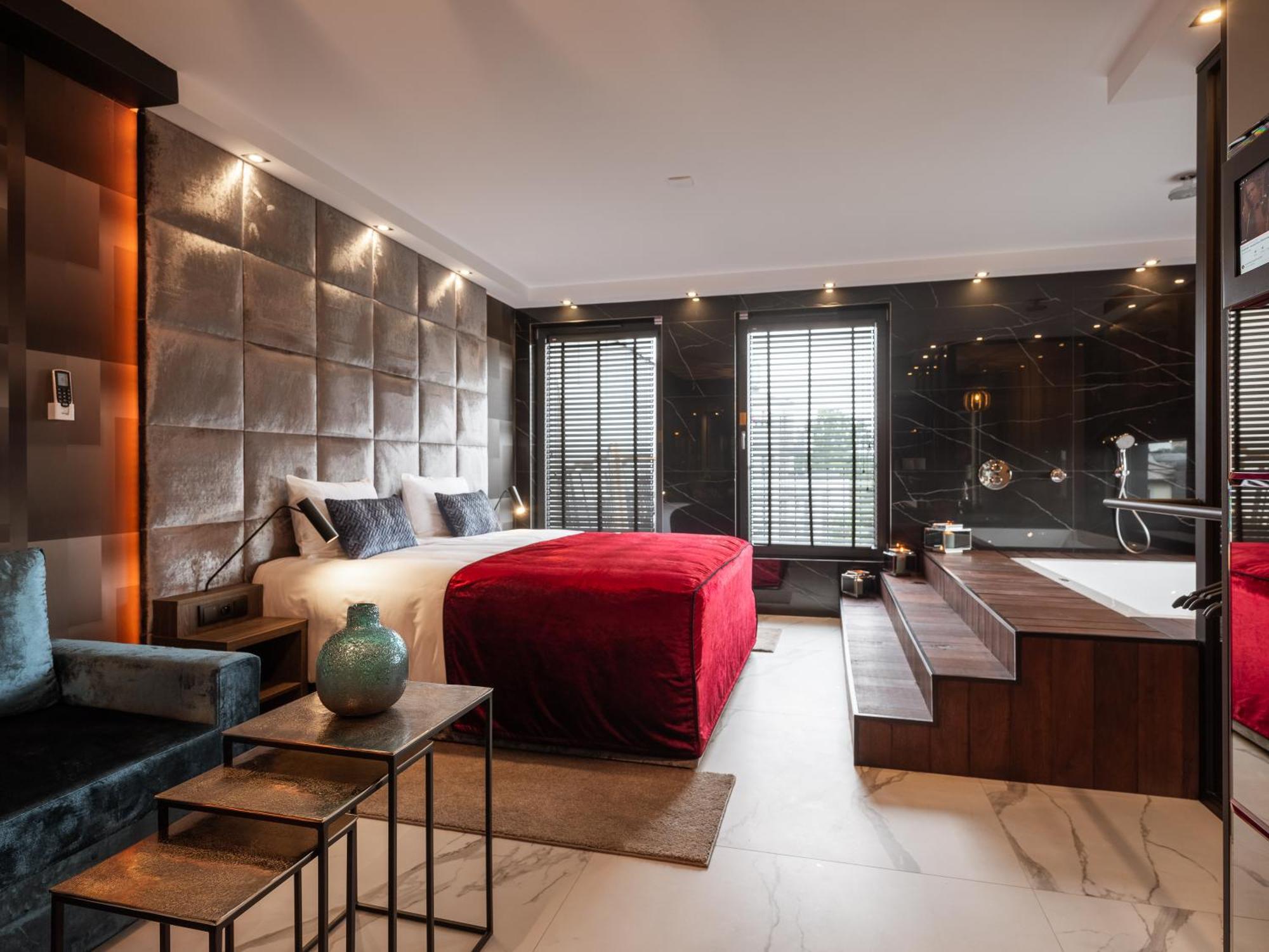 Art Penthouse With Jacuzzi - Center * Krakow